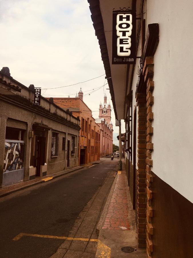 Hotel Don Juan Guadalajara de Buga Exterior foto