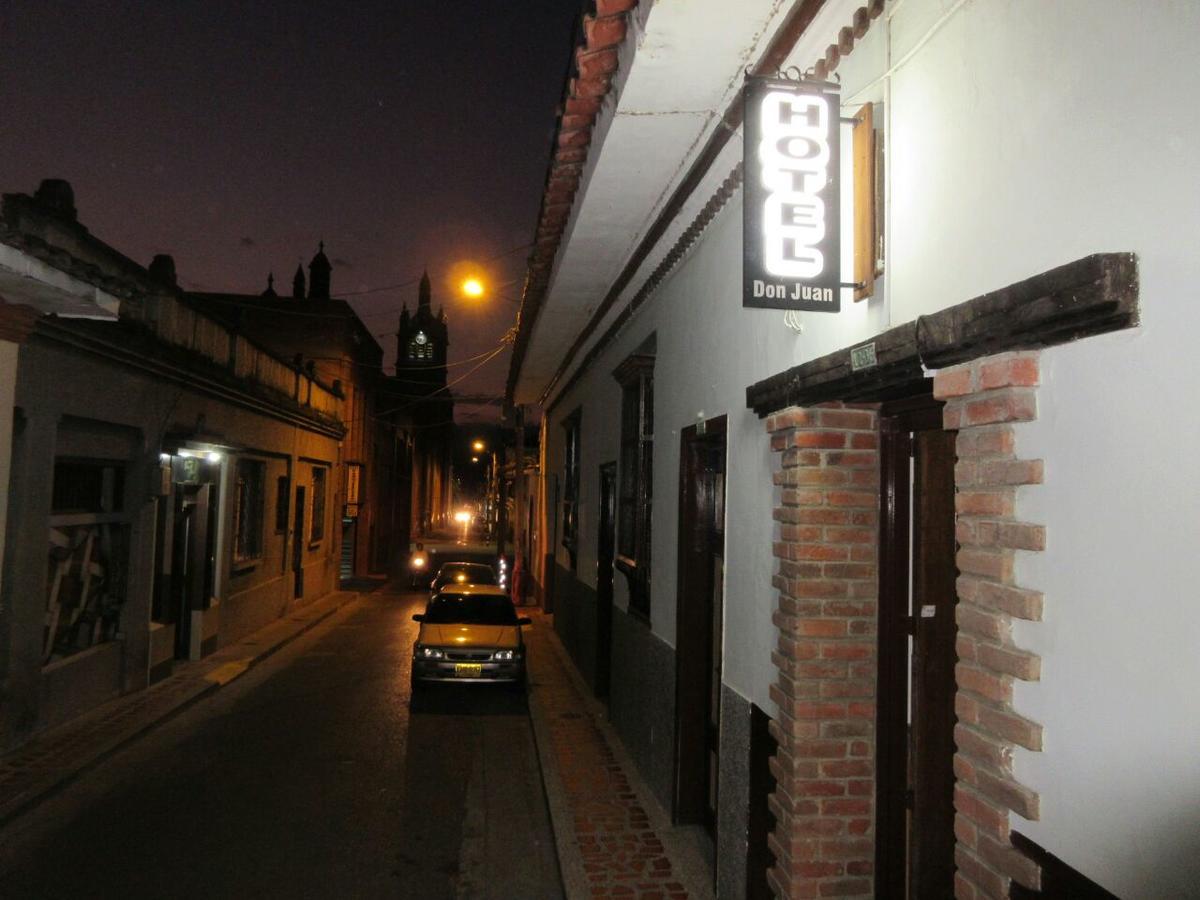 Hotel Don Juan Guadalajara de Buga Exterior foto